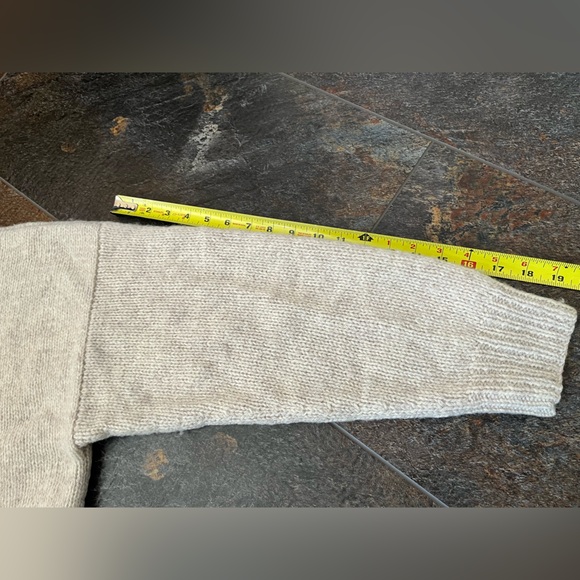 Women’s Vintage Dean’s of Scotland 100% wool Shetland crew sweater. Size large - Picture 11 of 12